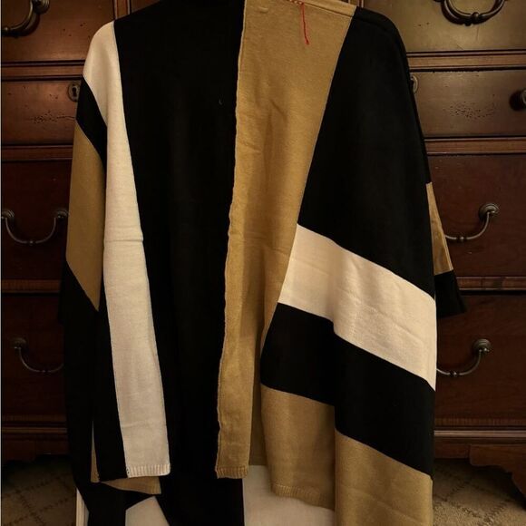 Parrish LA black/brown/ivory striped wrap NWOT - Picture 9 of 9